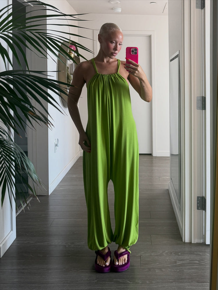 MODAL RELAXED OVERALL // FROG