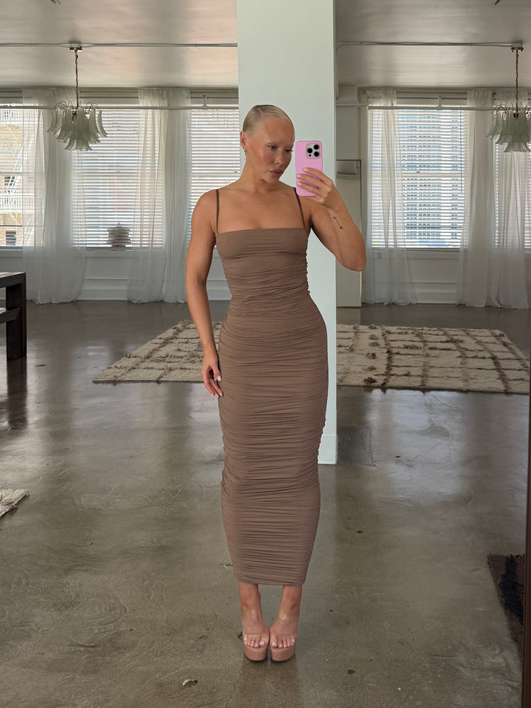 HOSIERY GATHER DRESS // BAMBI