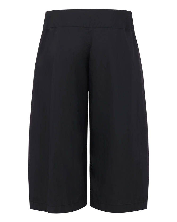 WINDBREAKER LOW RISE SHORT // DARK MATTER
