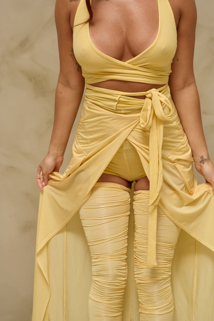 DANCE SHORT // BUTTER
