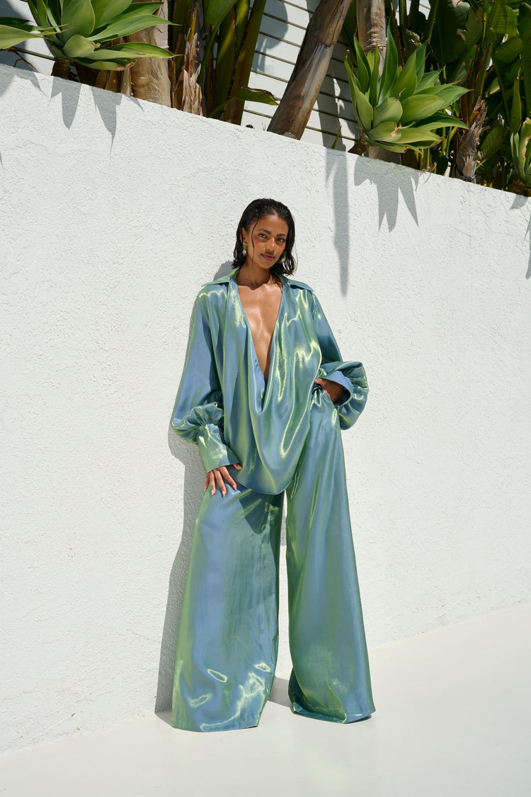 COLLARED PLUNGE BLOUSE // MERMAID