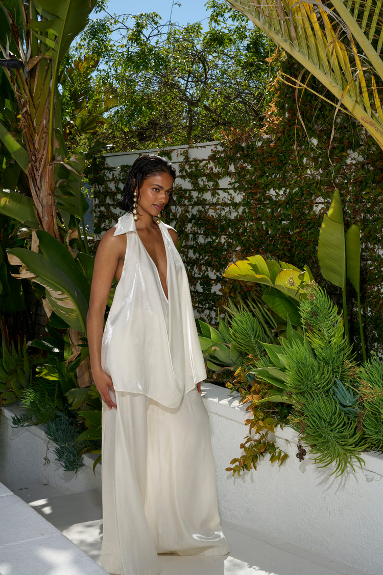 SARONG // MILKY PEARL