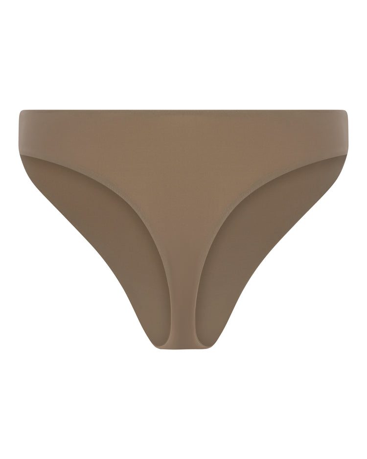 HIGH CUT HOSIERY THONG // BAMBI