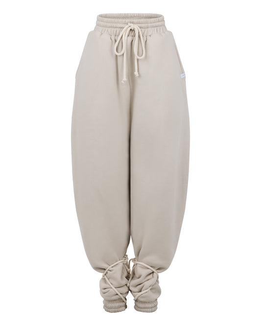 CLOUD SUPER JOGGER // COSMIC LATTE