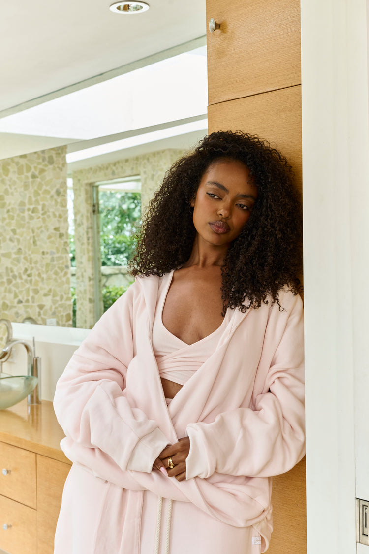 OVERSIZED CLOUD HOODIE // PINK MIST
