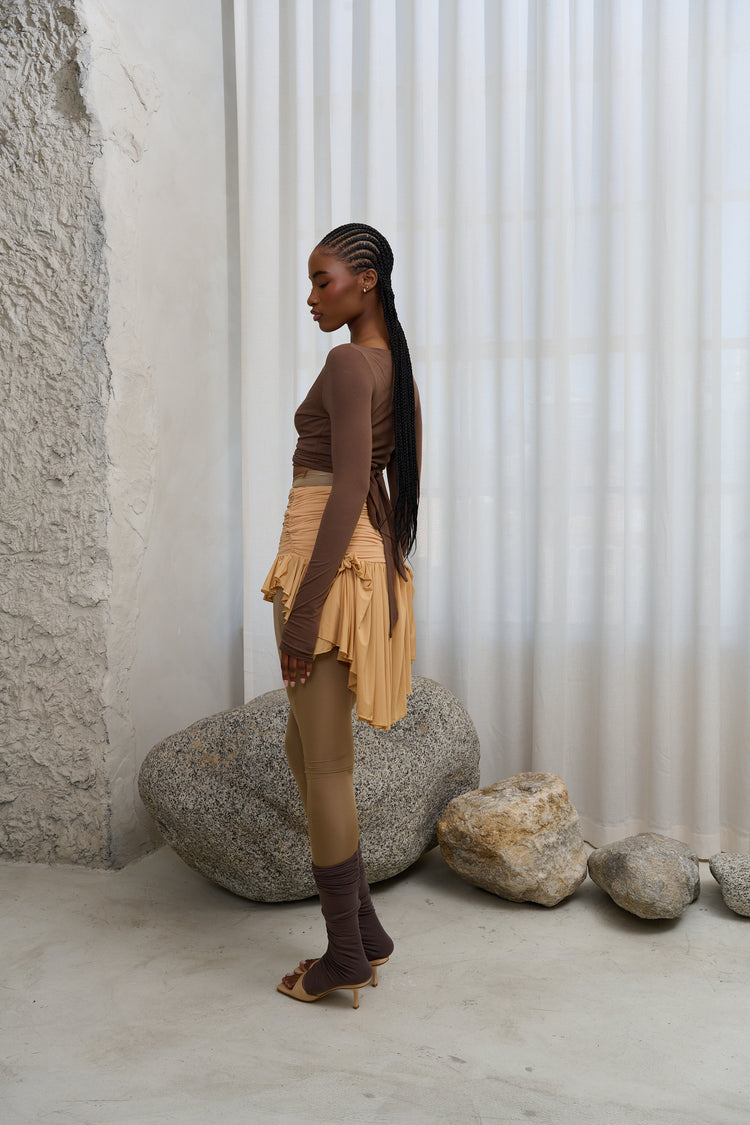 SMOOTH JERSEY WRAP TOP // SABLE