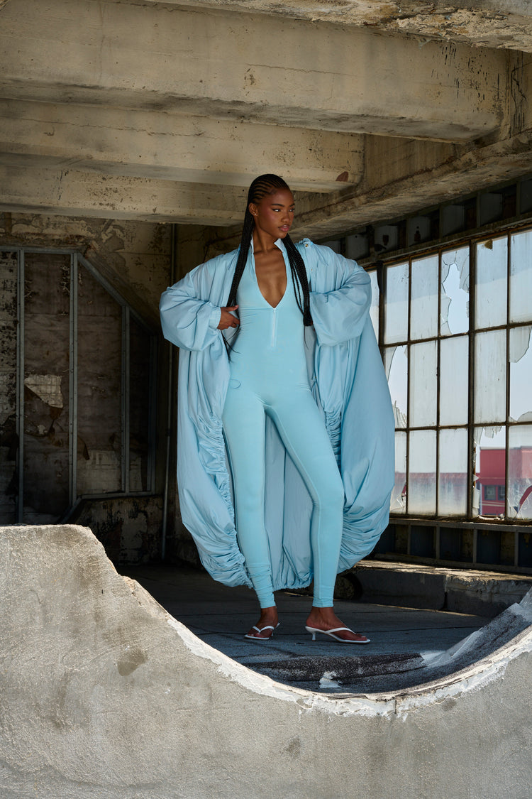HOODED BALLOON WINDBREAKER // AQUAMARINE